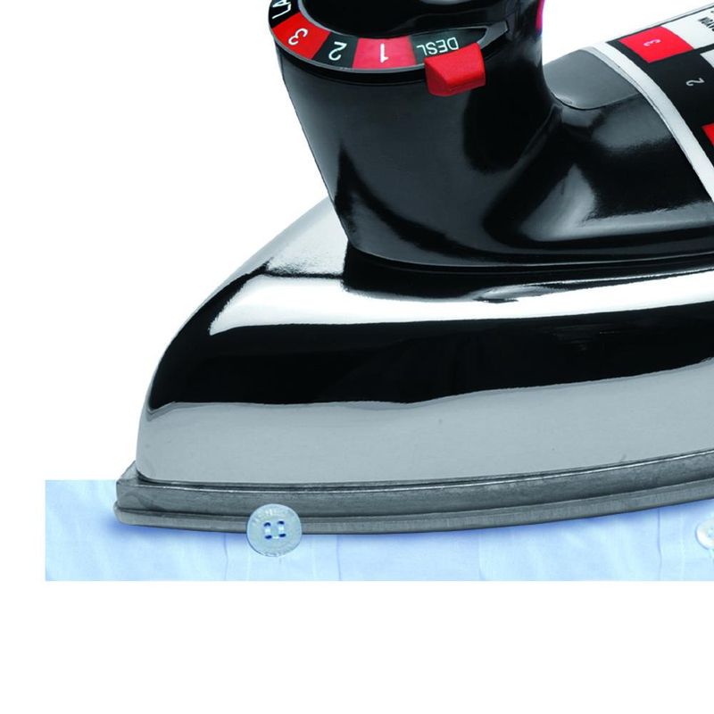864459-Ferro-de-passar-a-seco-black---decker-vfa1110-com-7-niveis-de-temperatura