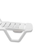 5-153027-espreguicadeira-branca-leblon-com-braco-plastico-tramontina