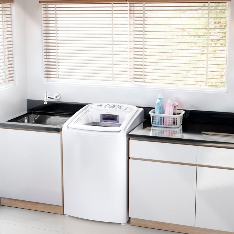 2-l874380-avadora-de-roupas-automatica-electrolux-13Kg-essencial-care-les13-12-programas-de-lavagem-branca
